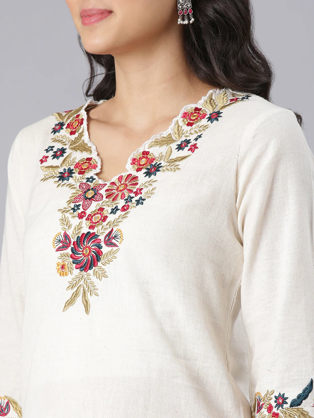 Neerus Off White Embroidered Straight Kurta And Trousers With Dupatta - Image 4