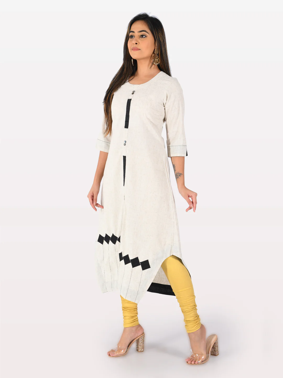 Neerus Off White Printed Straight Kurta