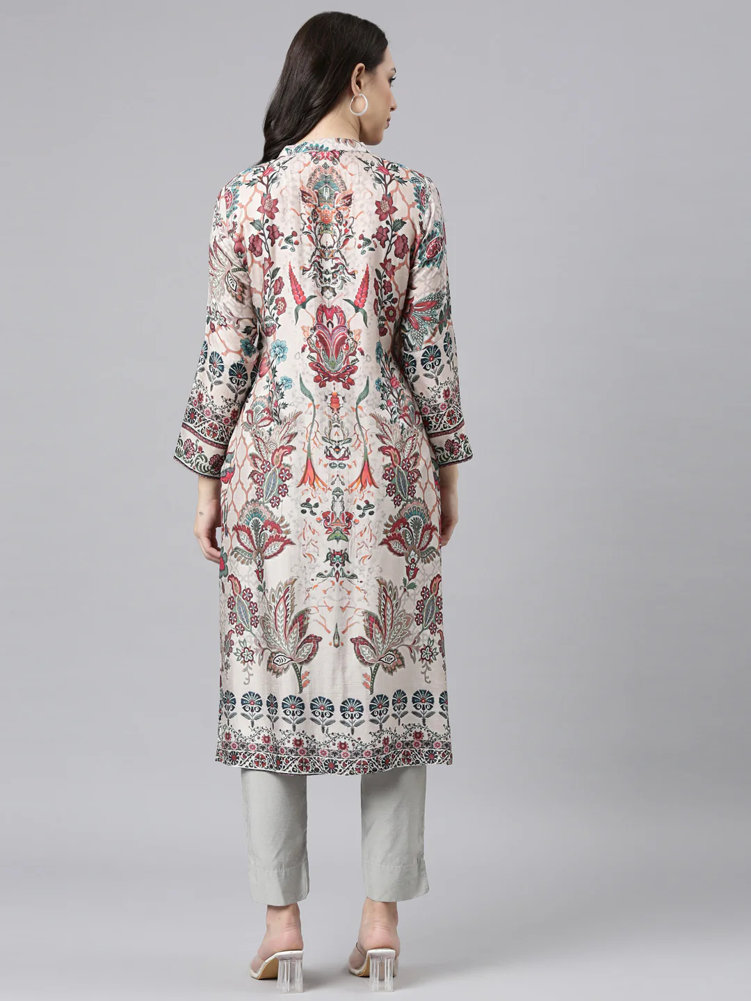 Neerus Off White Straight Casual Floral Kurta - Image 3