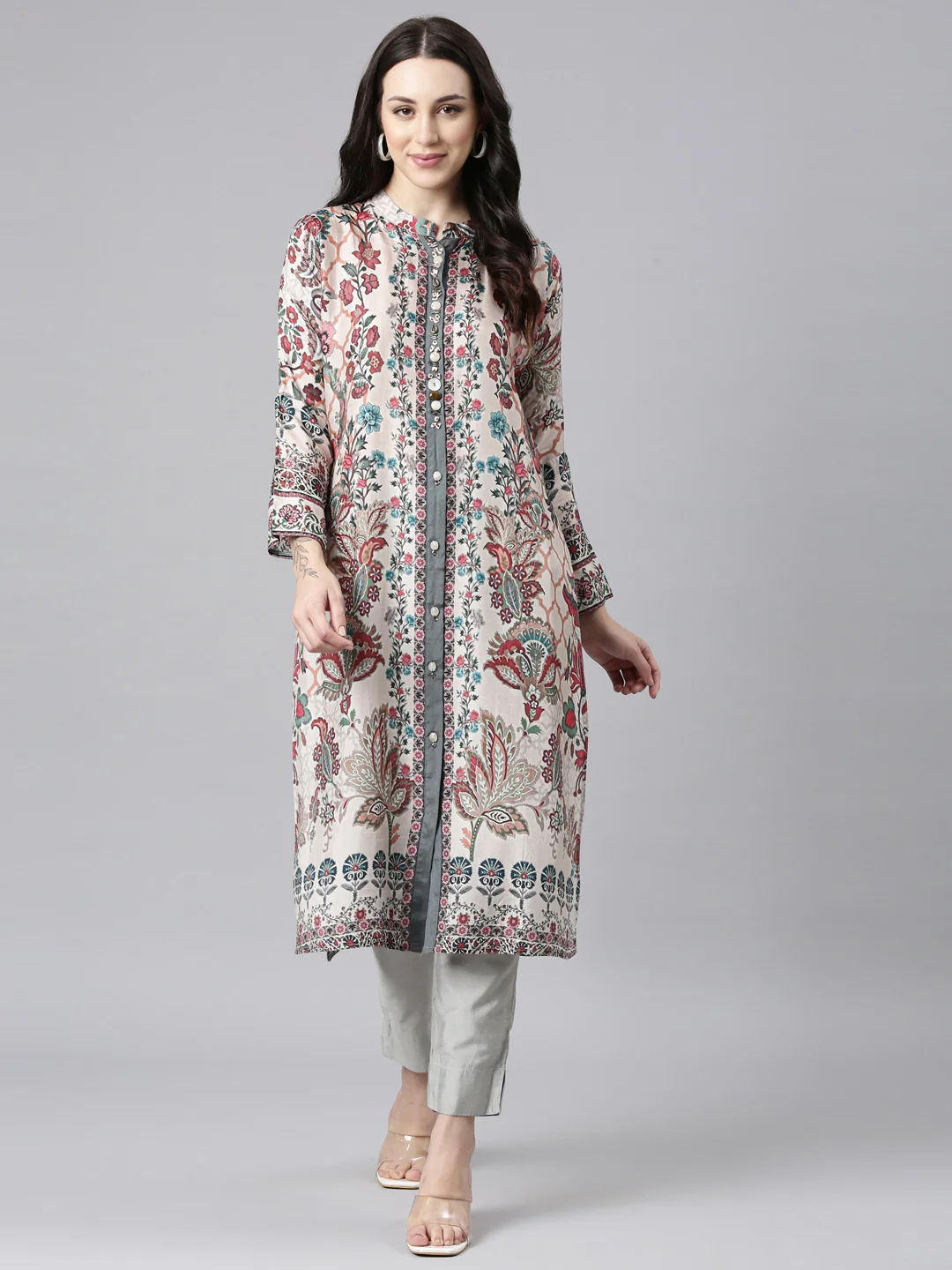 Neerus Off White Straight Casual Floral Kurta - Image 5
