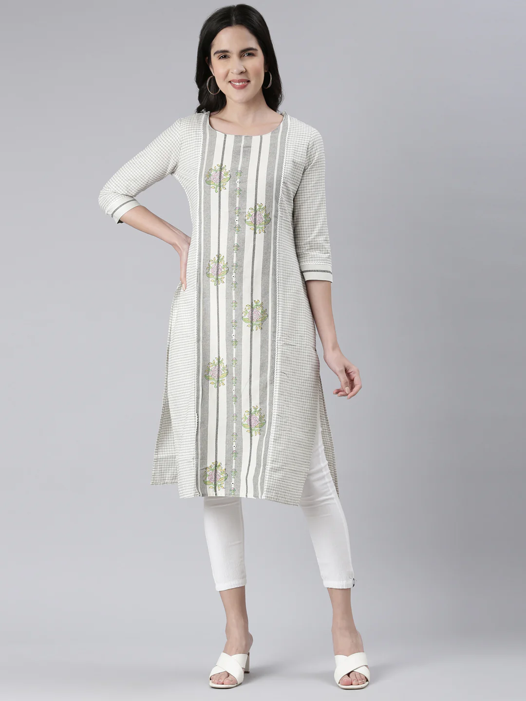 Neerus Off White Straight Printed Cotton Kurta - Image 5