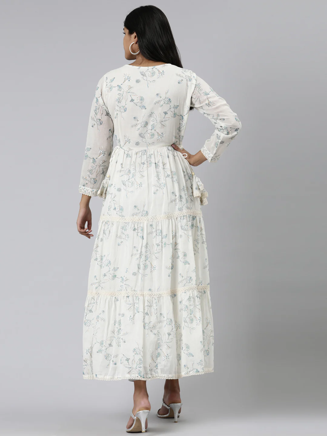 Neerus Off White Straight Printed Cotton Kurta - Image 3