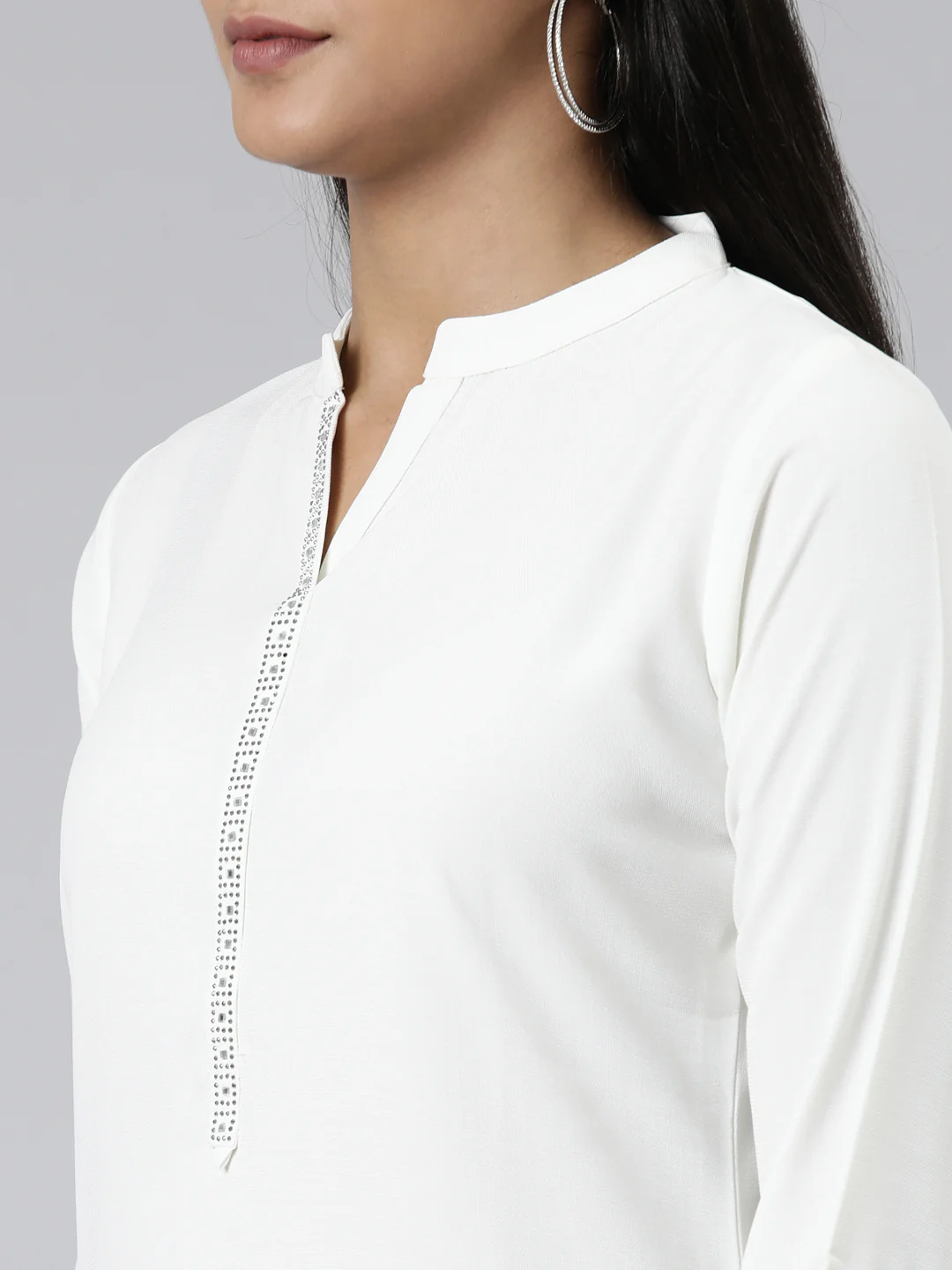Neerus Off White Straight Solid Viscose Rayon Kurta - Image 4
