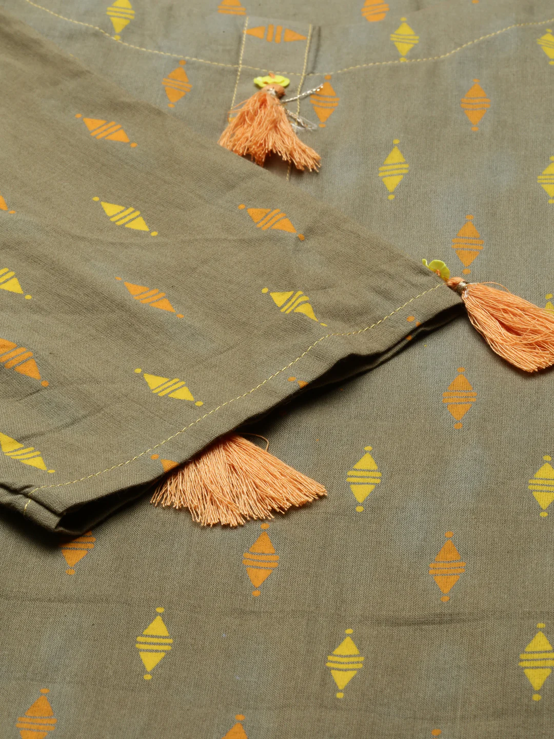 Neerus Olive Color Cotton Print Fabric Tunic - Image 2