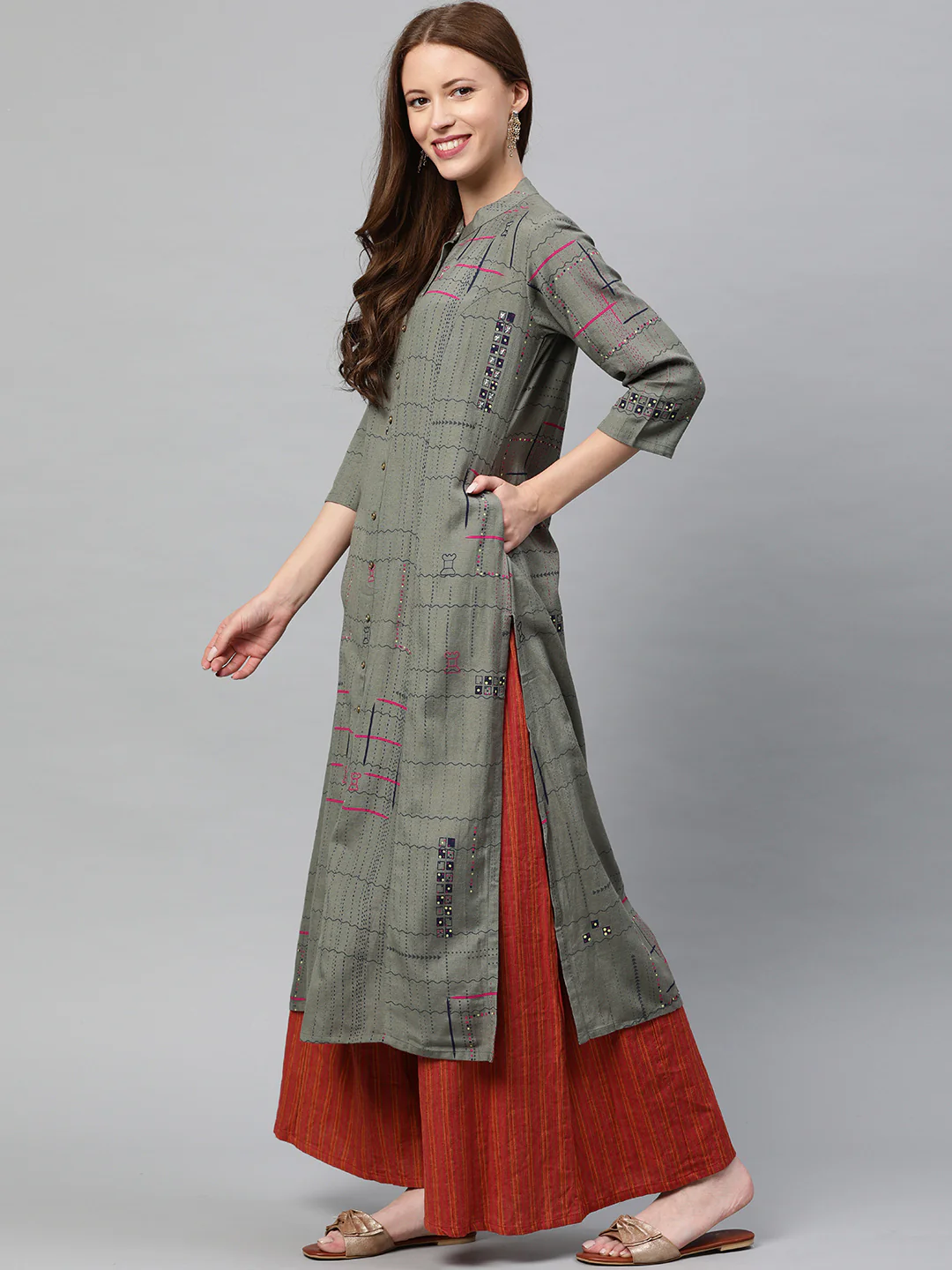 Neerus Olive Printed Straight Kurta - Image 3