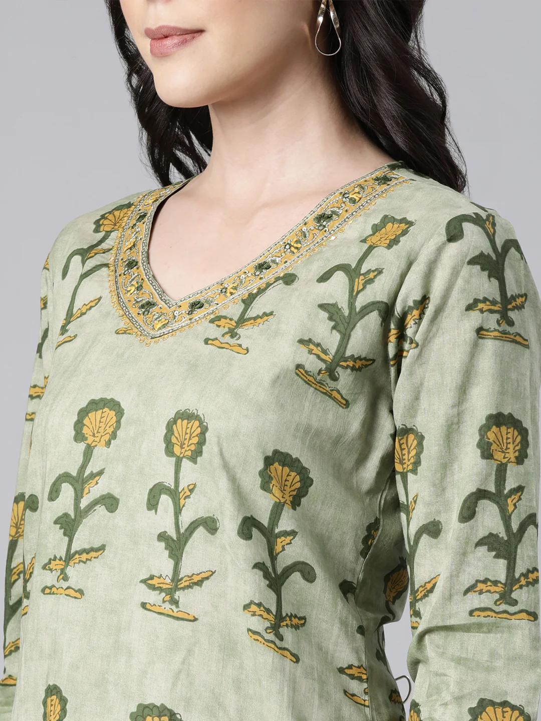 Neerus Olive Regular Straight Floral Kurta And Trousers With Dupatta - Image 4