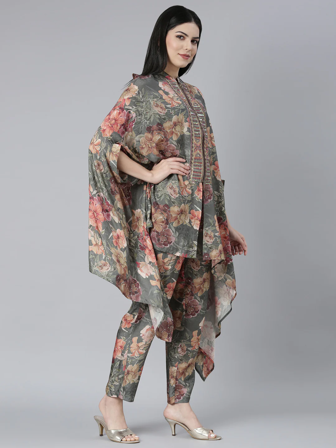 Neerus Olive Regular Straight Floral Kurti And Trousers - Image 2