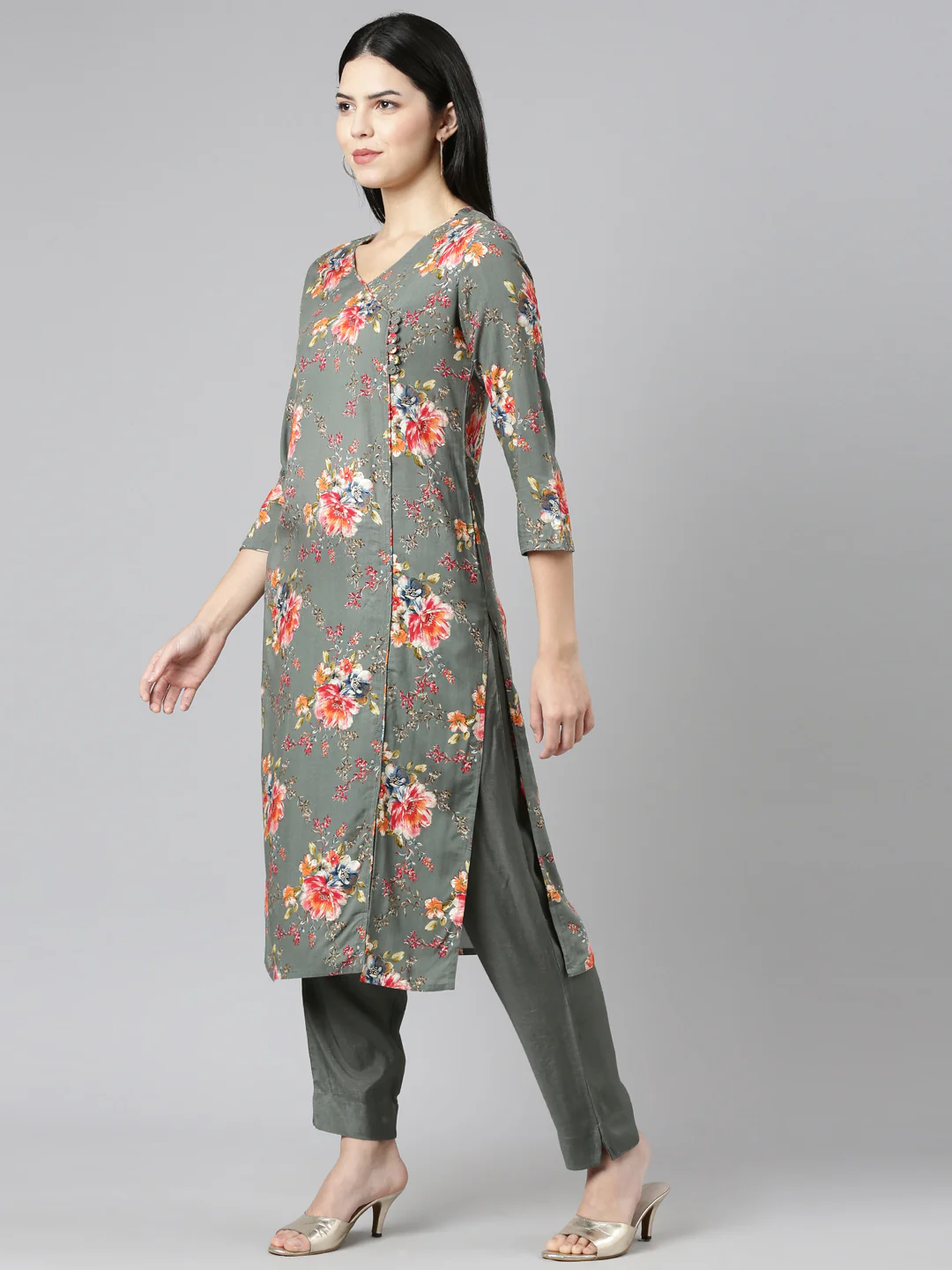 Neerus Olive Regular Straight Printed Kurta And Trousers With Dupatta - Image 2