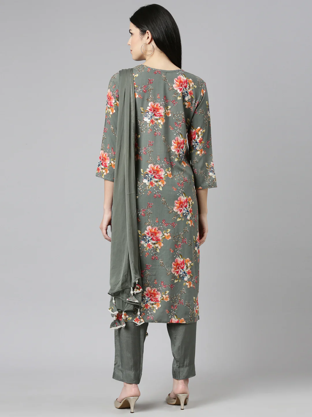 Neerus Olive Regular Straight Printed Kurta And Trousers With Dupatta - Image 3