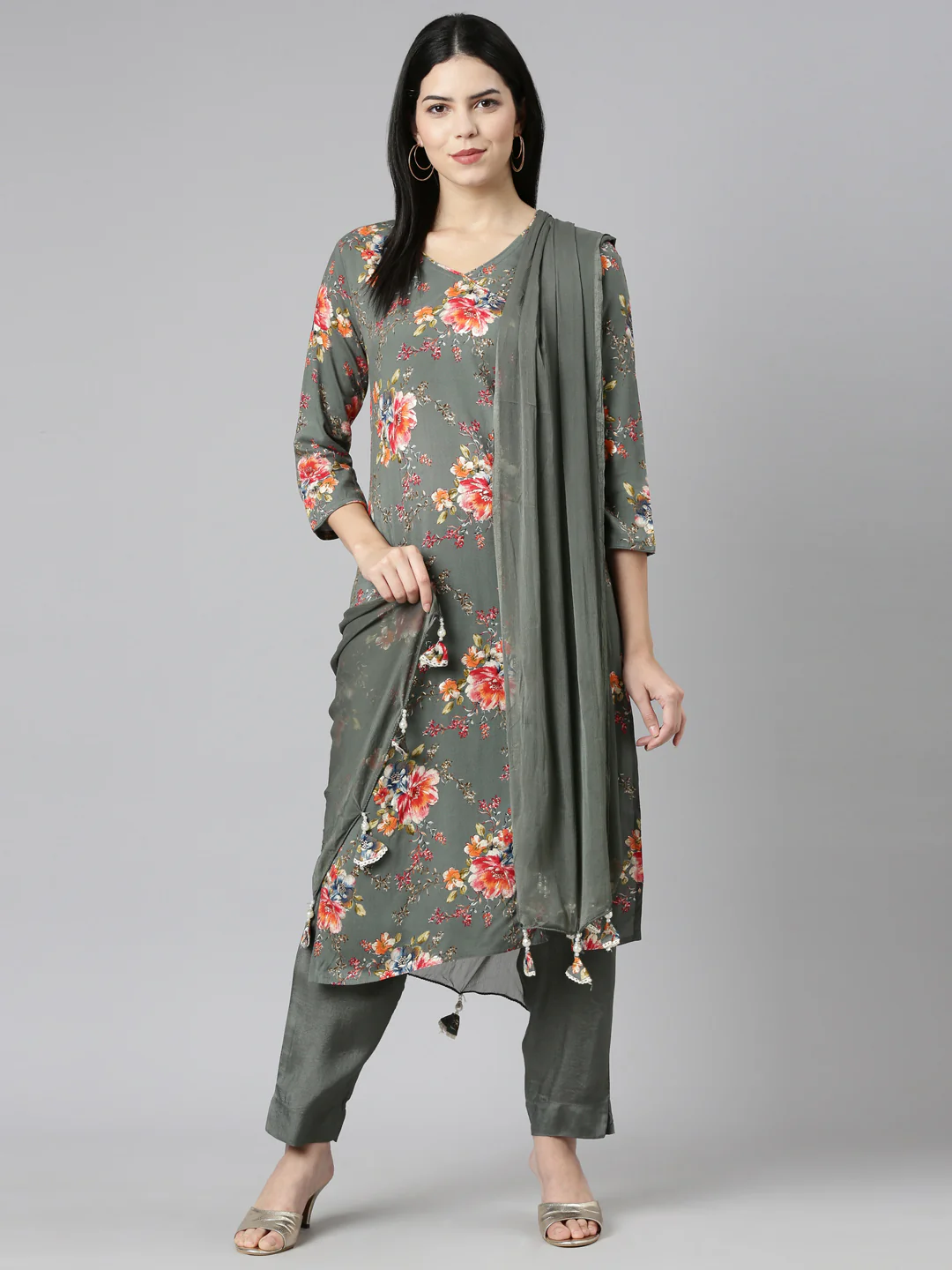 Neerus Olive Regular Straight Printed Kurta And Trousers With Dupatta - Image 5