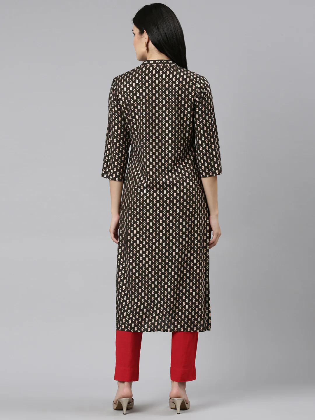 Neerus Olive Regular Straight Printed Kurta - Image 3