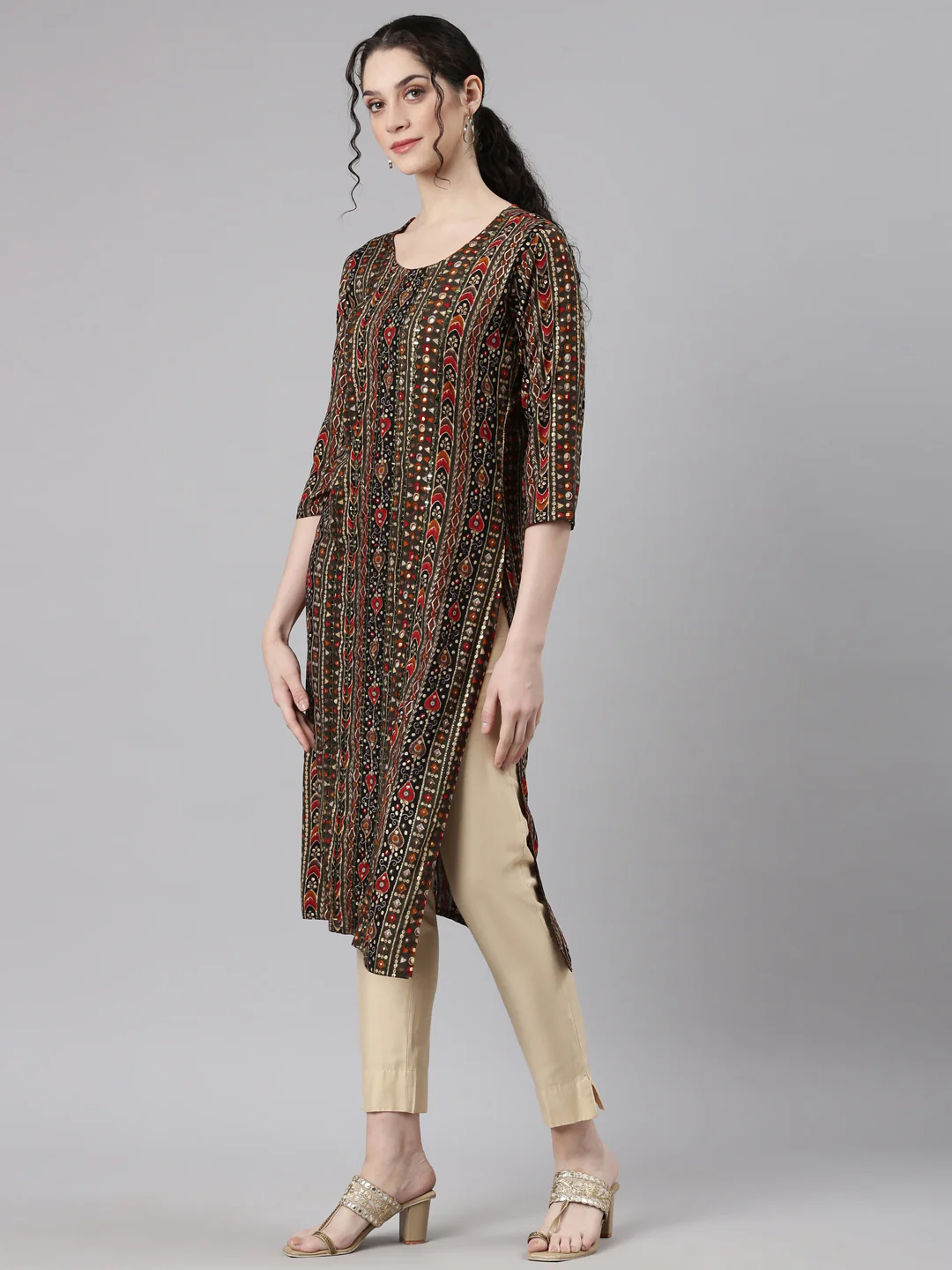 Neerus Olive Straight Casual Embellished Kurta - Image 2