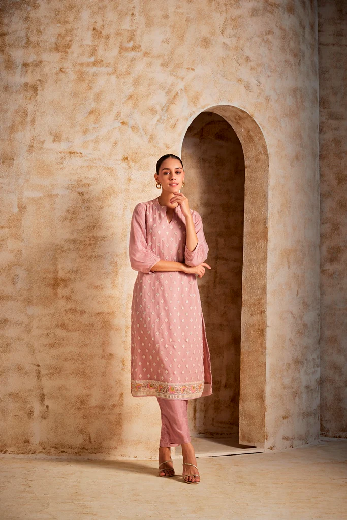 Neerus Onion Color Georgette Fabric Kurta Set - Image 4