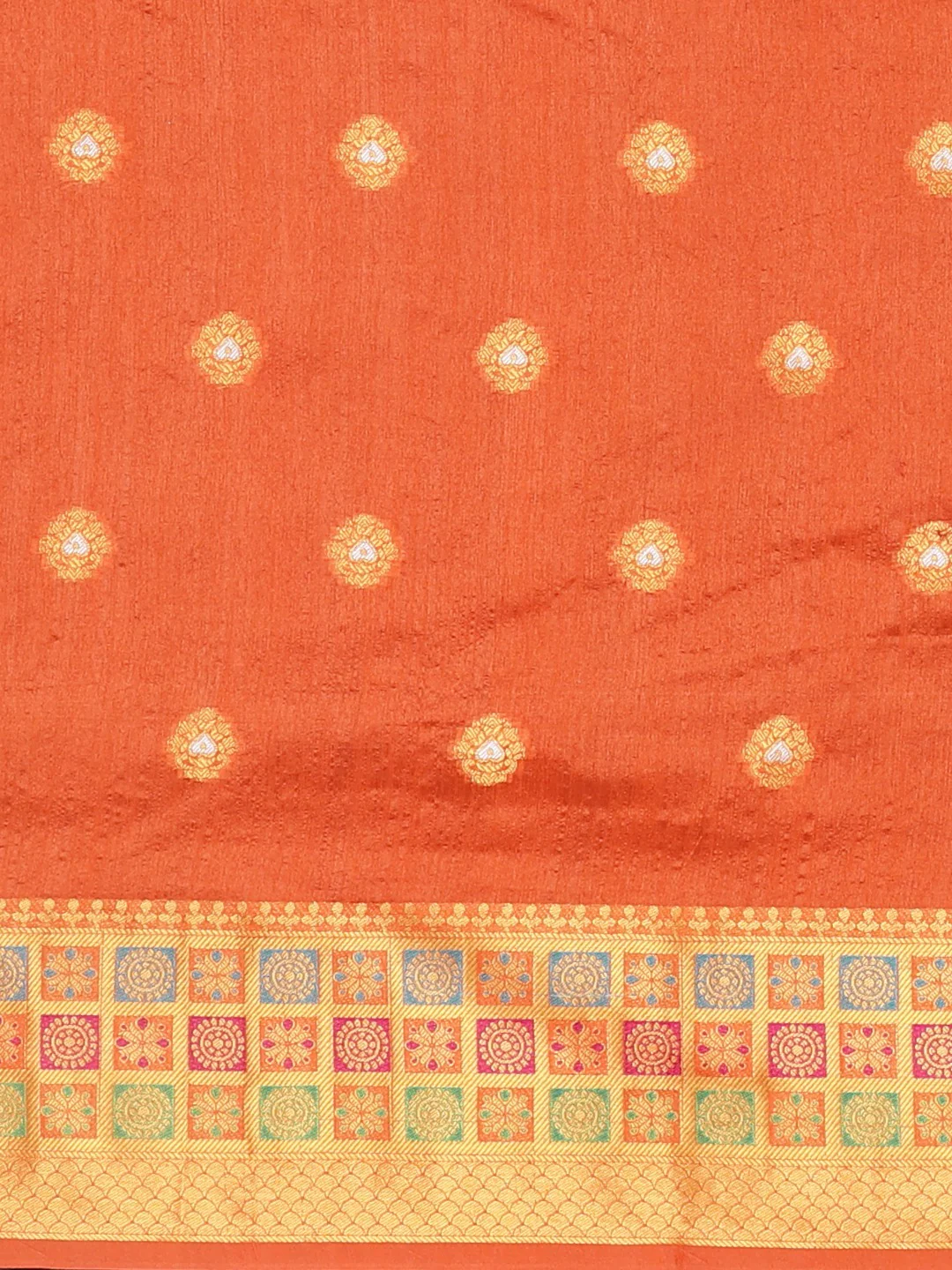 Neerus Orange Textured Saree With Blouse - Image 3