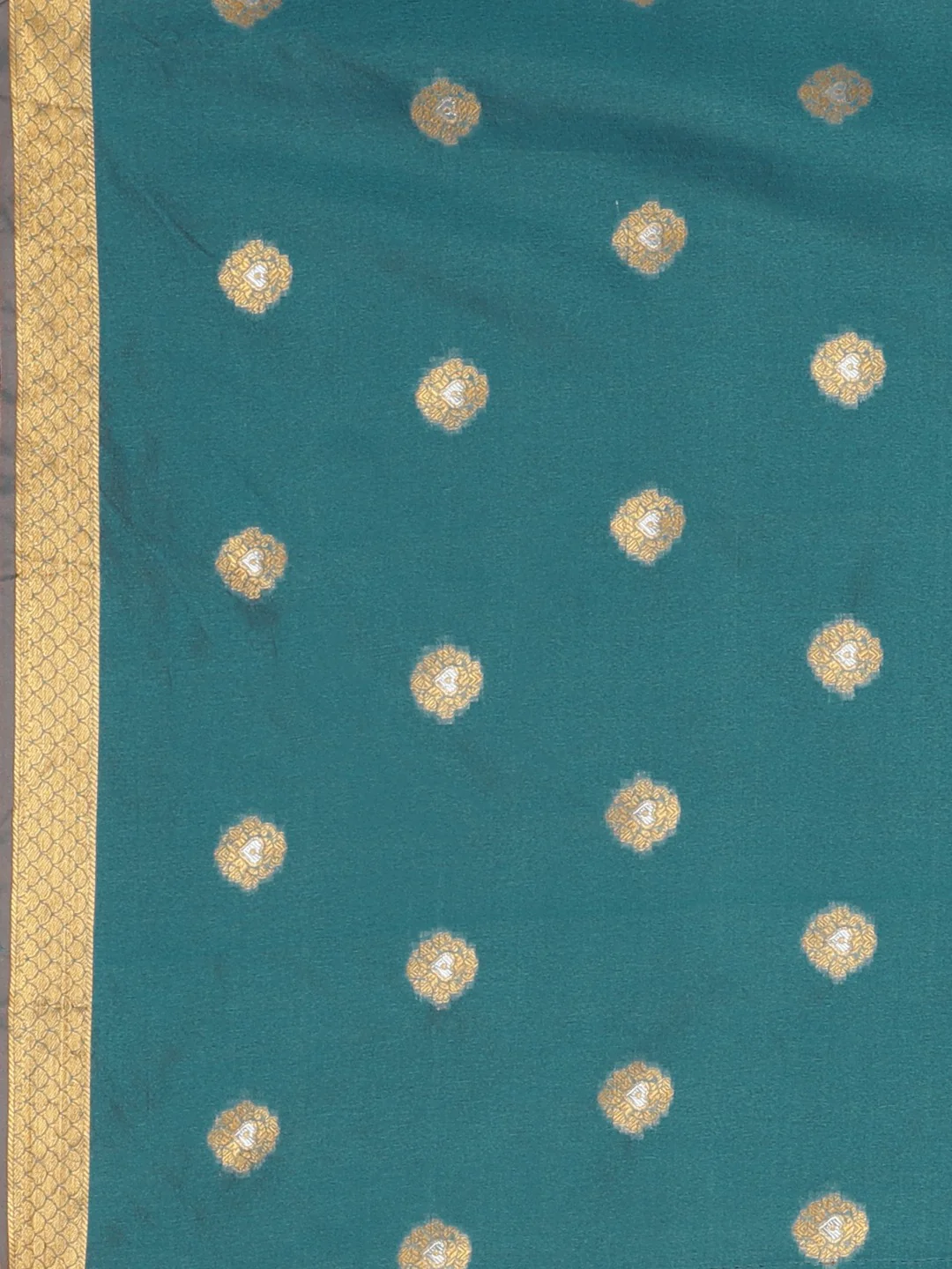 Neerus Orange Textured Saree With Blouse - Image 6
