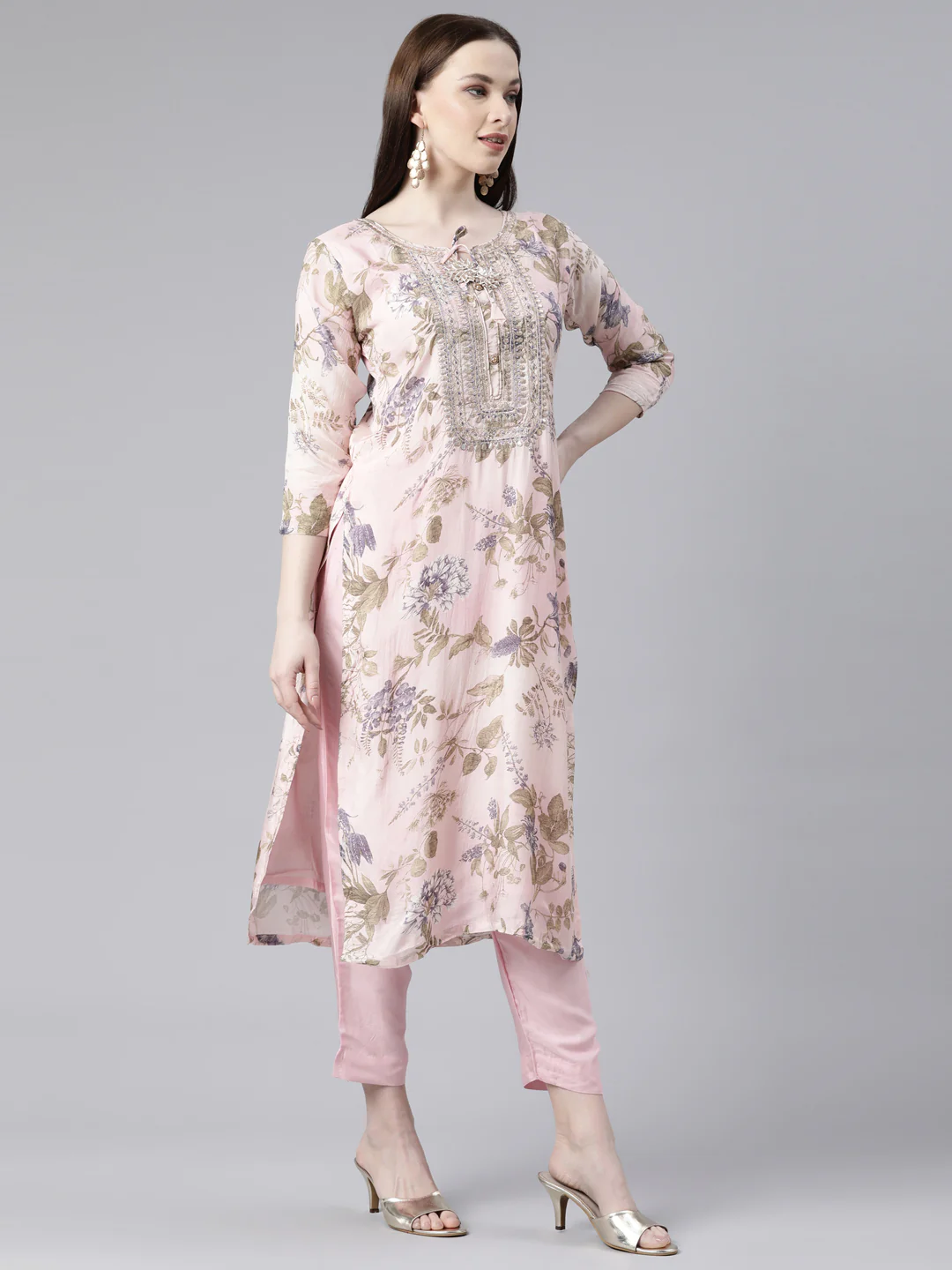 Neerus Peach Regular Knee Length Printed Kurta Solid Trousers With Dupatta - Image 2
