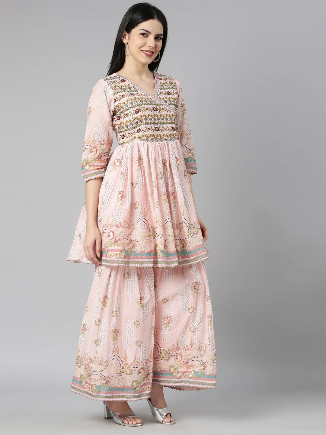 Neerus Peach Regular Straight Floral Kurta And Sharara With Dupatta - Image 2