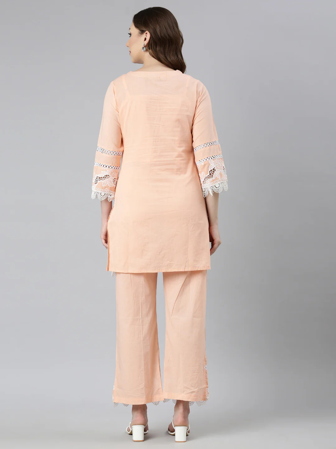 Neerus Peach Regular Straight Floral Kurti And Trousers - Image 3