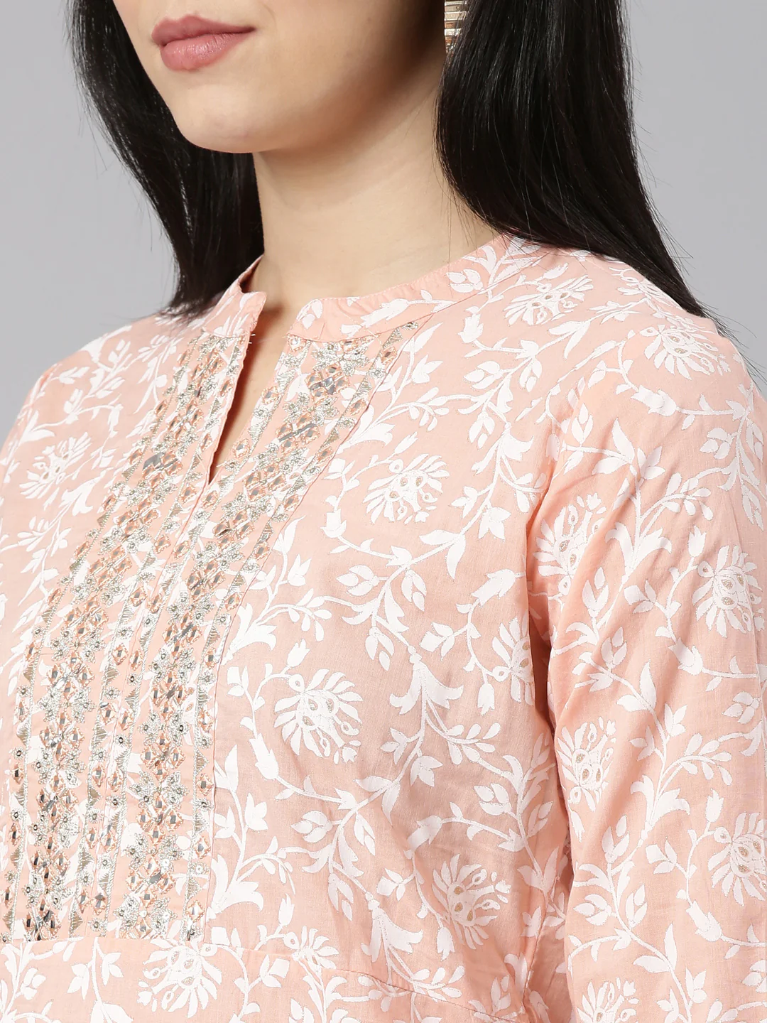 Neerus Peach Regular Straight Printed Kurta - Image 4