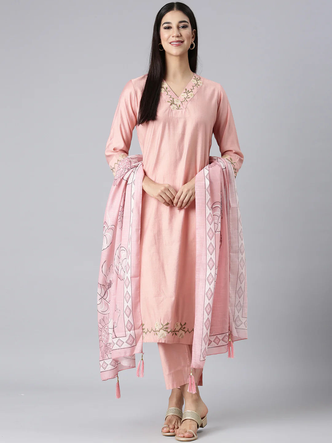 Neerus Peach Solid Straight Kurta and Trousers With Dupatta - Image 5