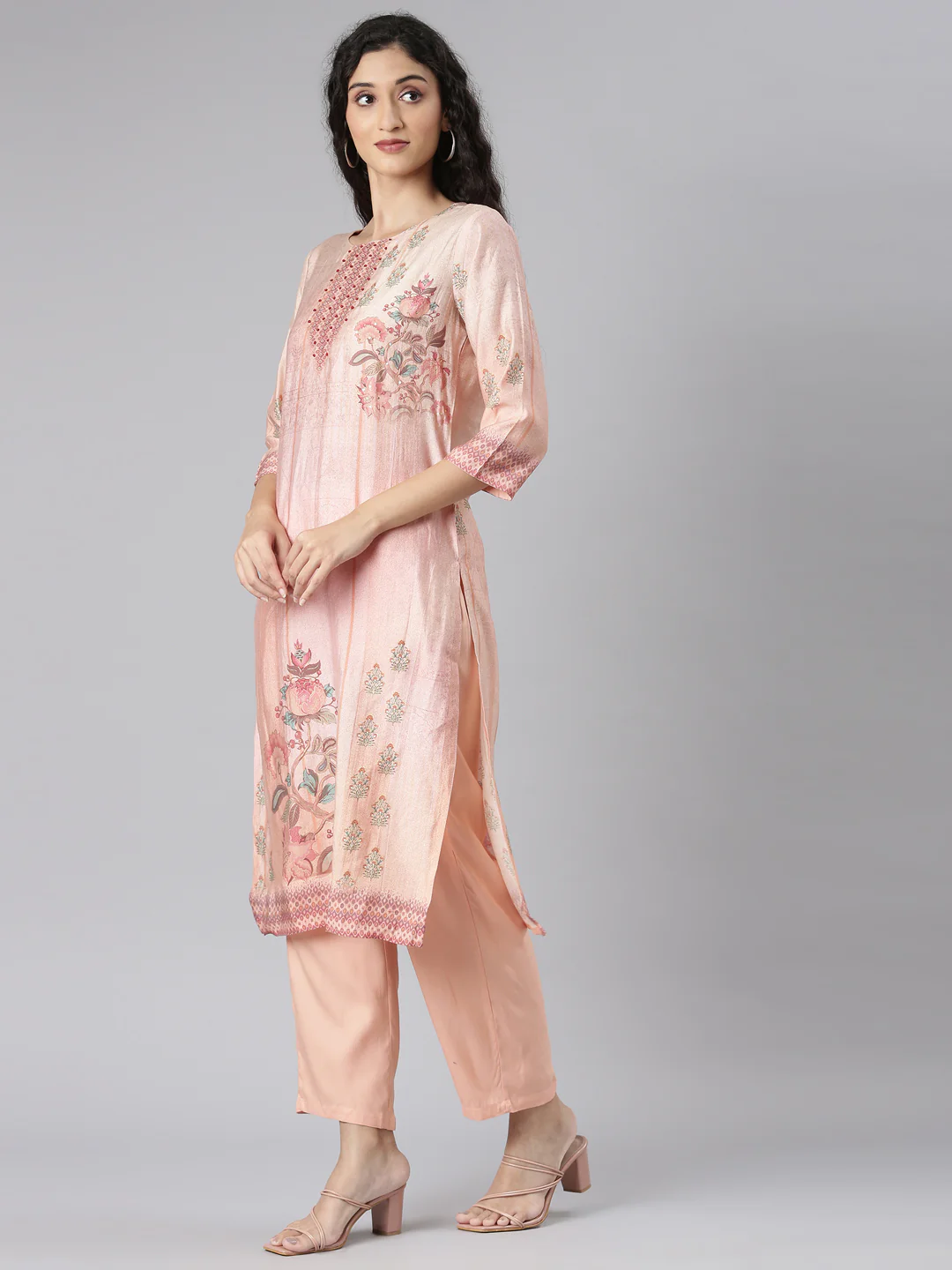 Neerus Peach Straight Casual Floral Kurta and Trouser with Dupatta - Image 2
