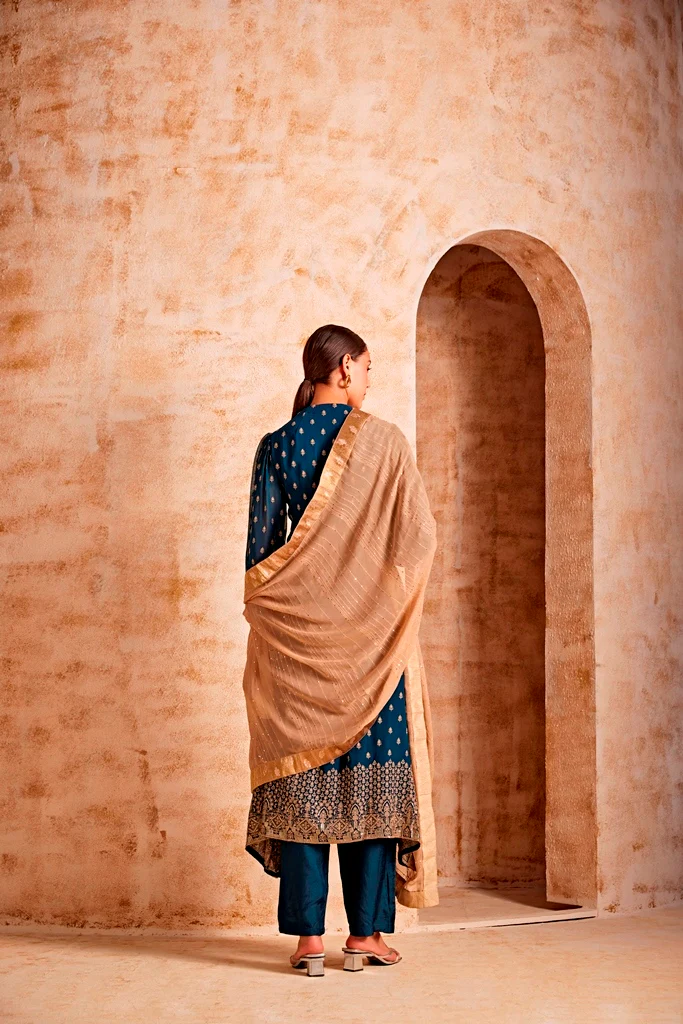 Neerus Peacock Color Georgette Fabric Kurta Set - Image 4