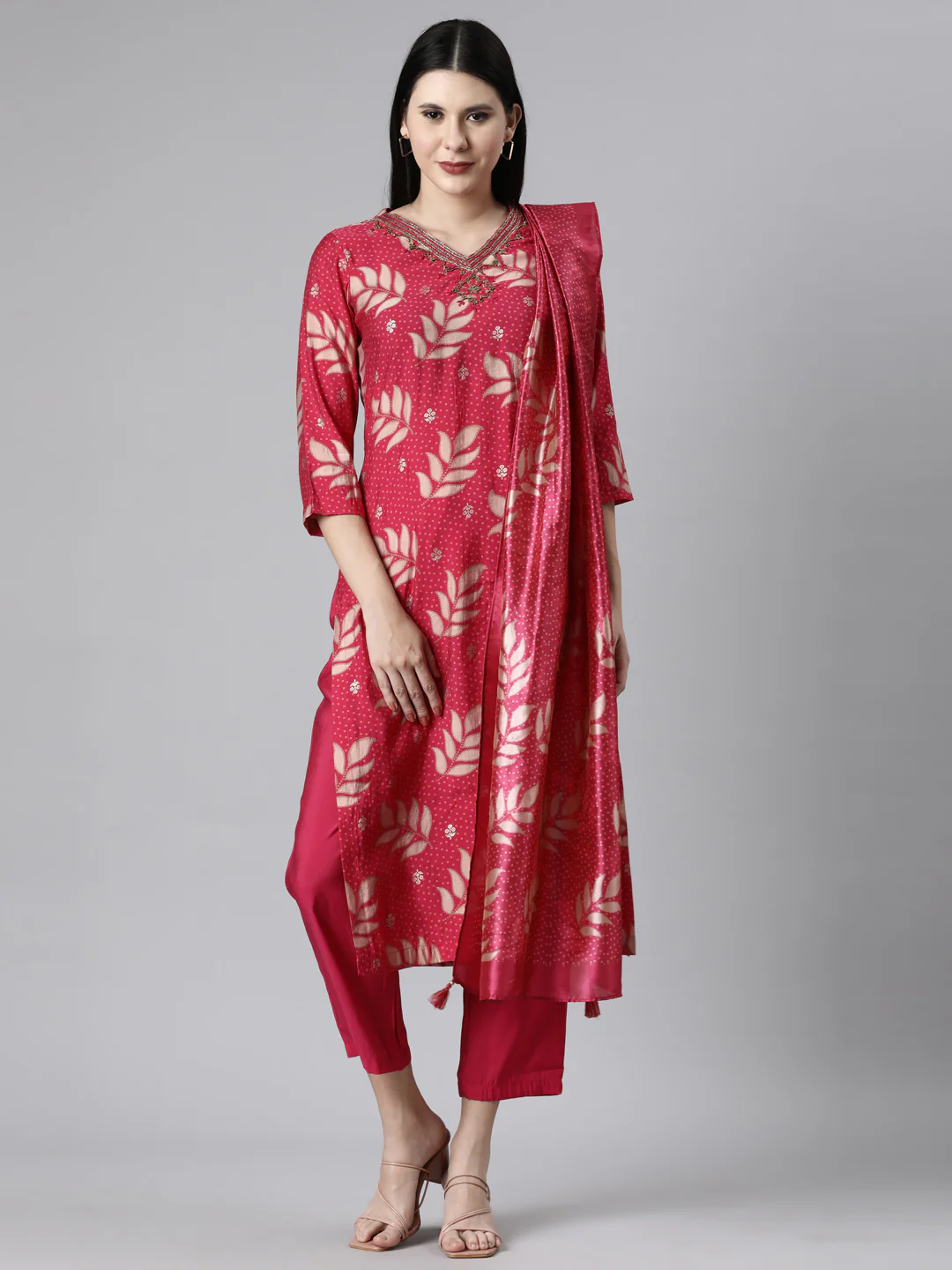 Neerus Pink Casual Ethnic Motifs Straight Kurta and Trousers With Dupatta - Image 6