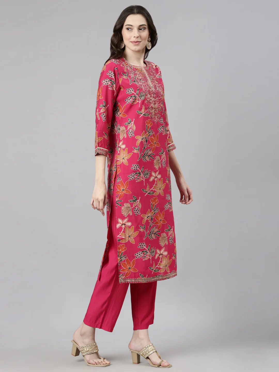 Neerus Pink Casual Floral Straight Kurta and Trousers With Dupatta - Image 3