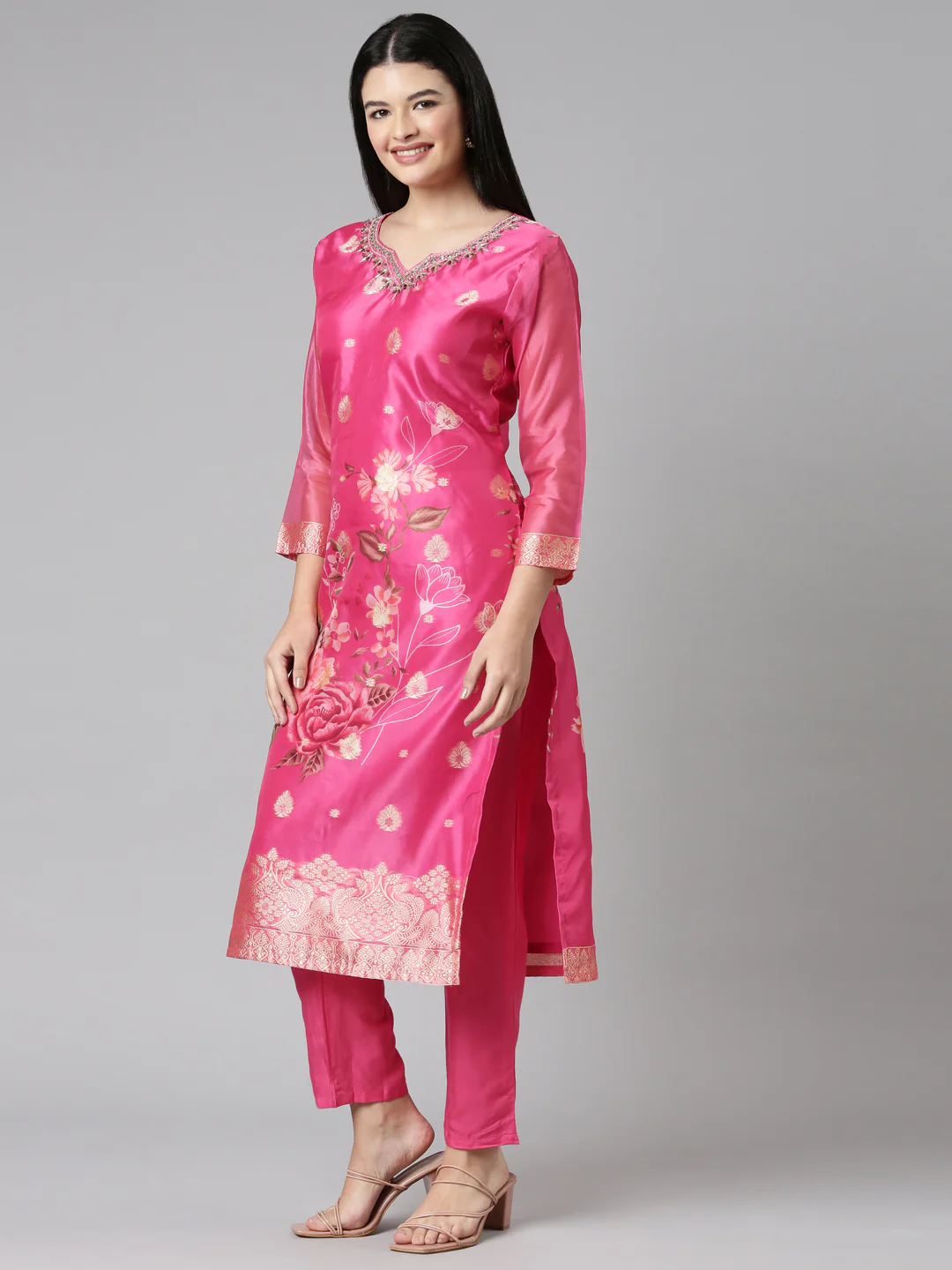 Neerus Pink Casual Floral Straight Kurta and Trousers With Dupatta - Image 2