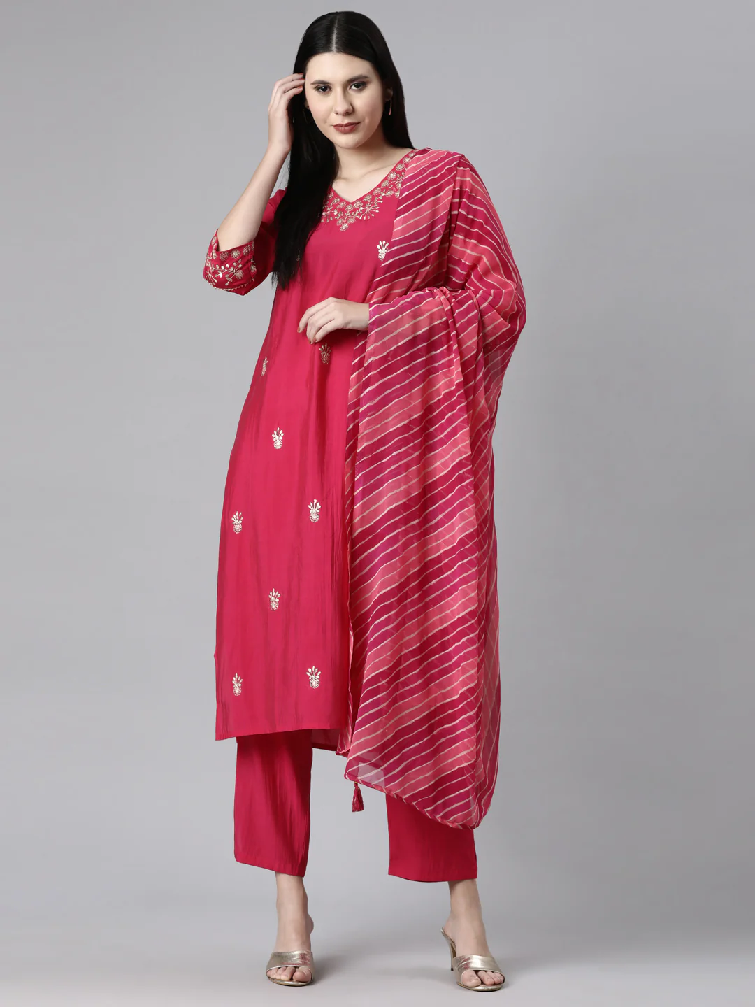 Neerus Pink Casual Solid Straight Kurta and Trousers With Dupatta - Image 6