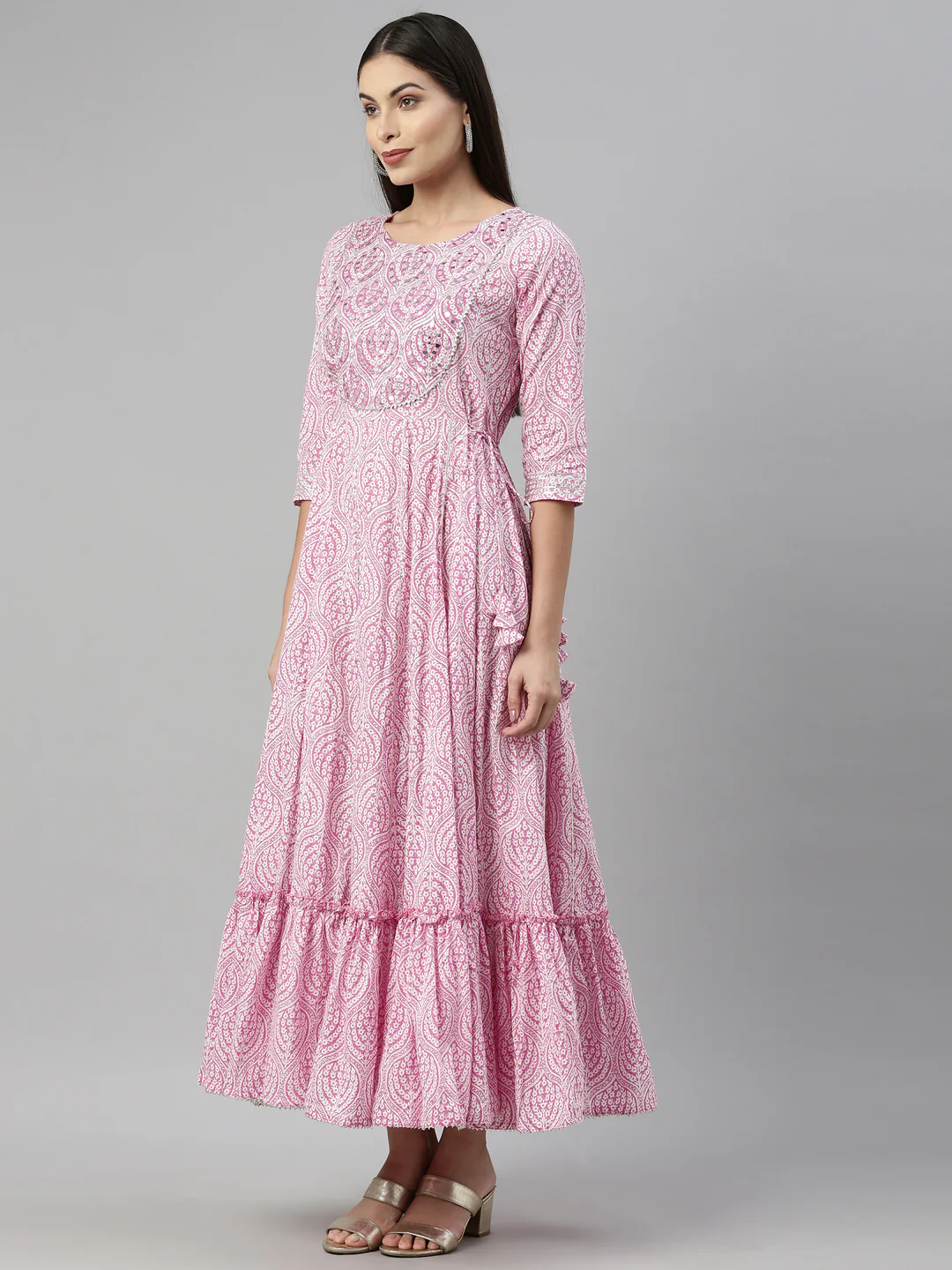 Neerus Pink Color Cotton Fabric Kurta - Image 3