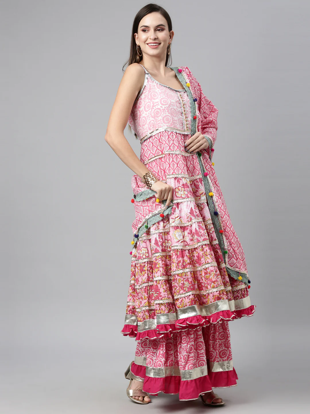 Neerus Pink Color Jute Cotton Fabric Kurta Sets With Dupatta - Image 4