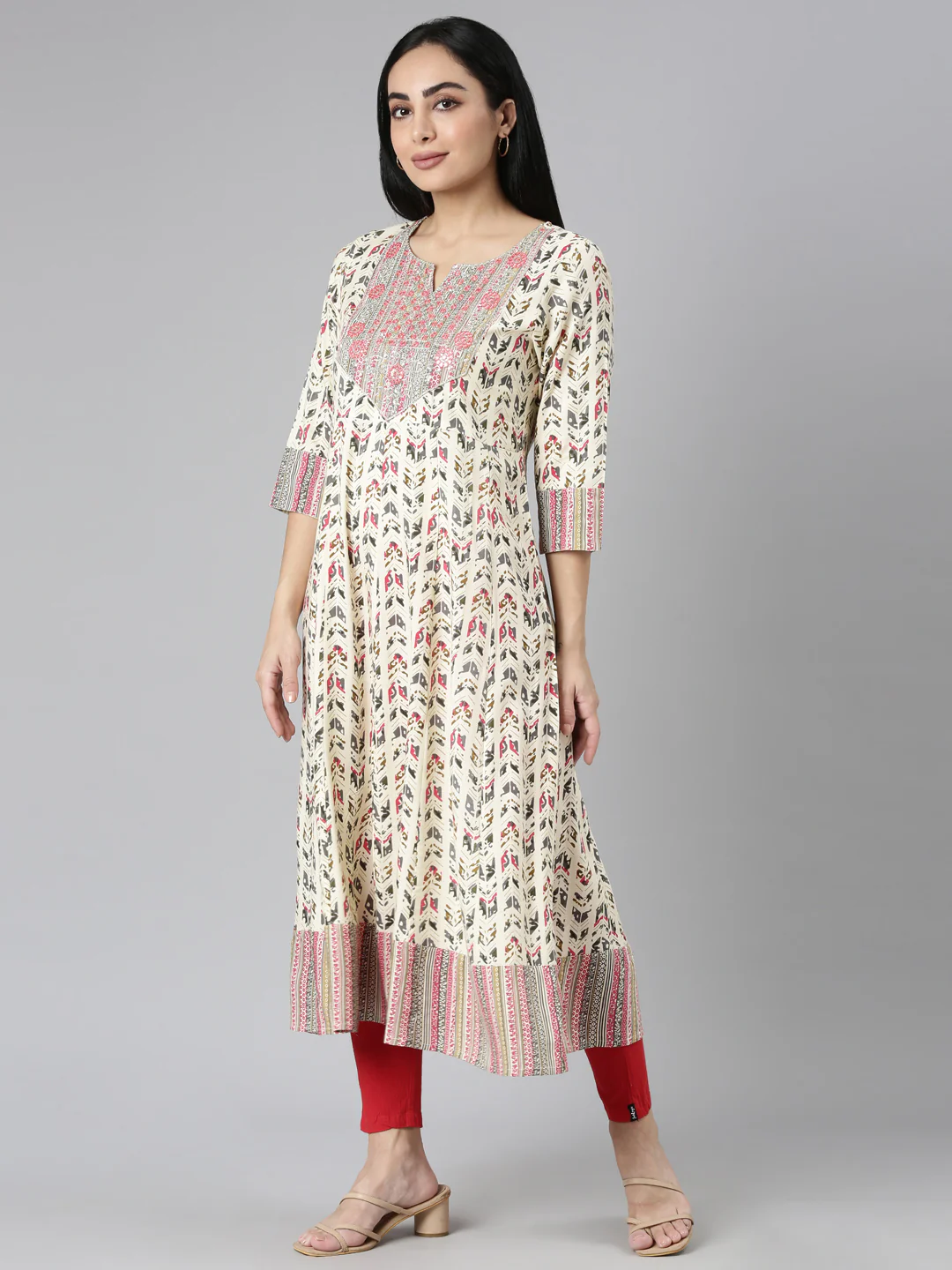 Neerus Pink Flared Casual Floral Anarkali Kurta - Image 2