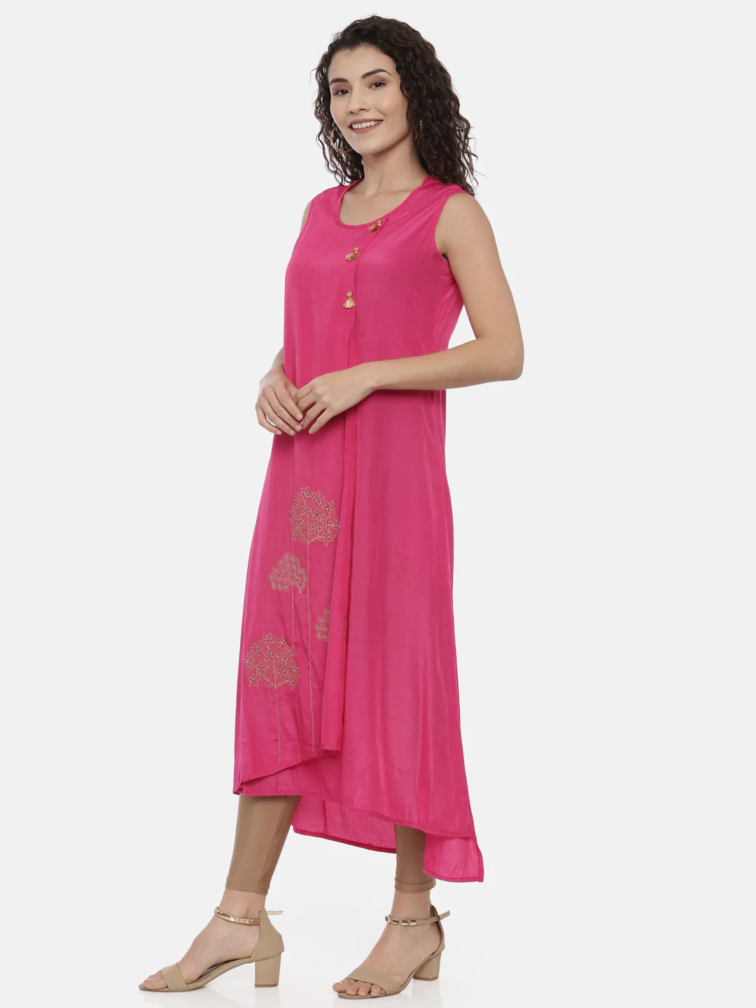 Neerus Pink Floral Embroidered Kurta - Image 2