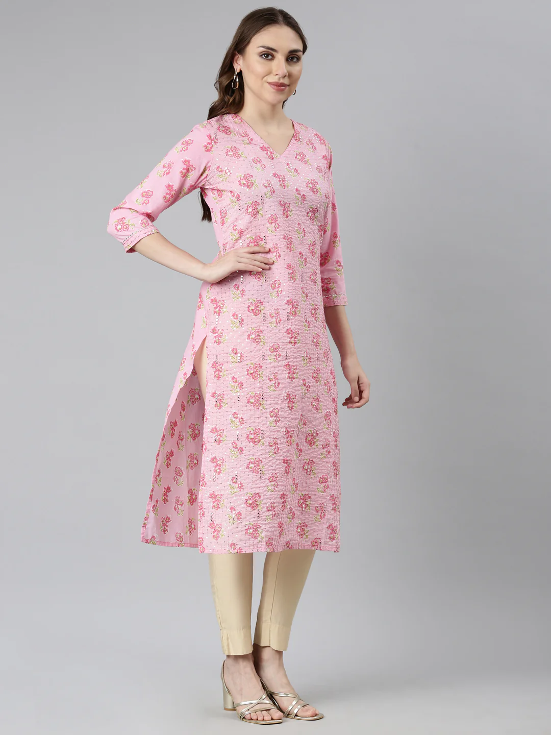 Neerus Pink Panelled Straight Floral Kurta - Image 2