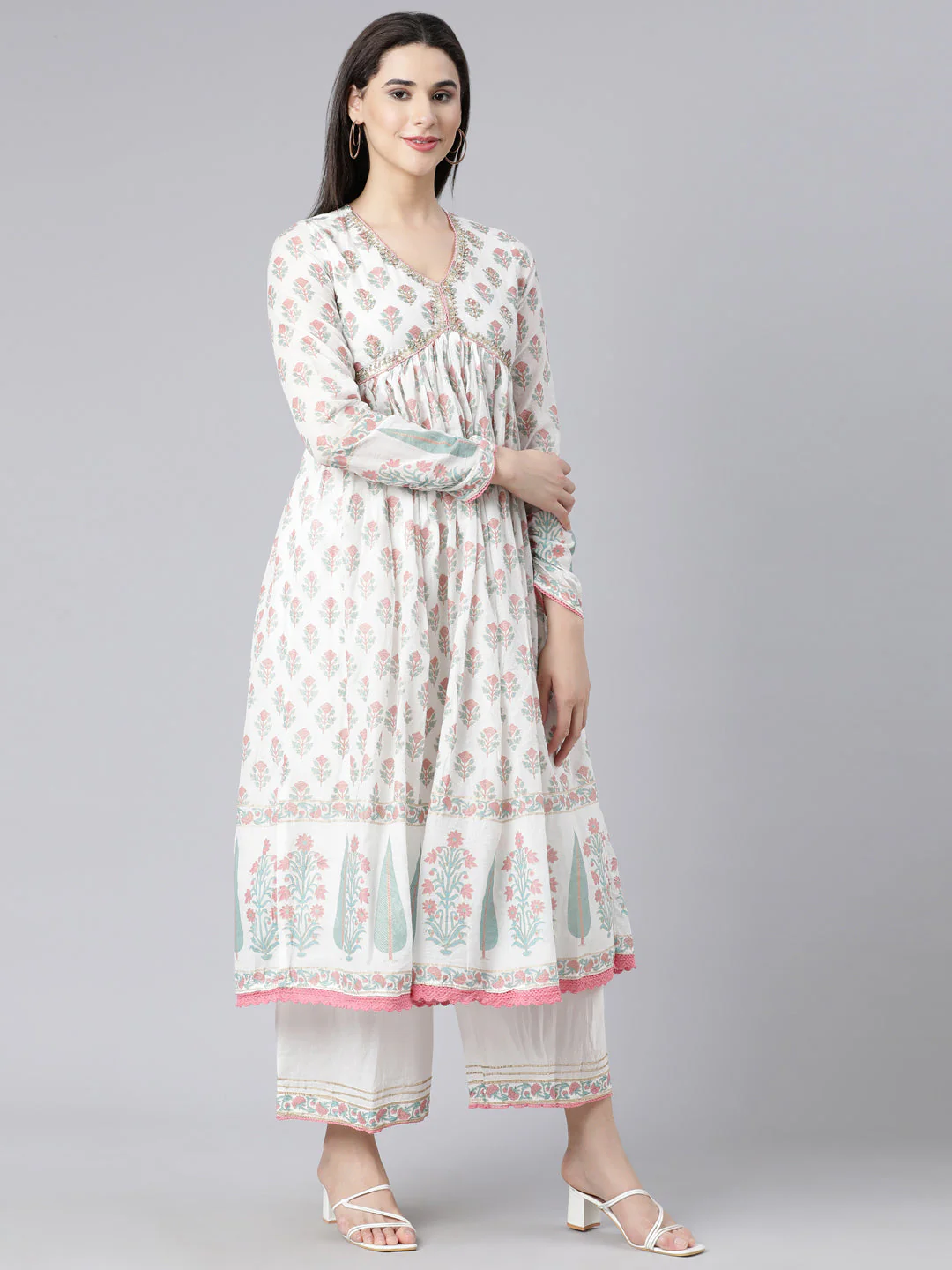 Neerus Pink Panelled Printed Kurta And Palazzos With Dupatta - Image 3
