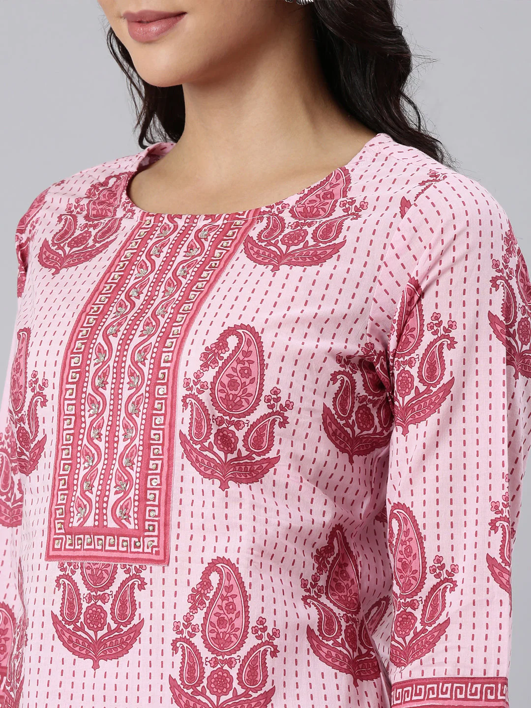 Neerus Pink Panelled Straight Printed Kurta And Trousers With Dupatta - Image 5
