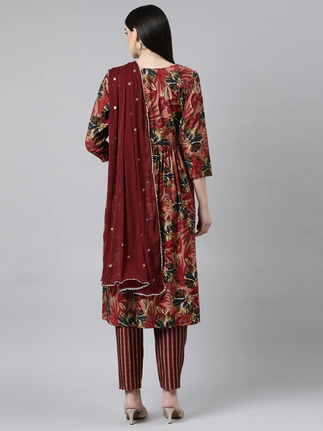 Neerus Pink Pleated Straight Floral Kurta And Trousers With Dupatta - Image 3