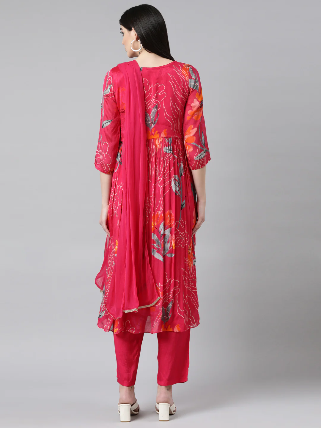 Neerus Pink Pleated Straight Floral Kurta And Trousers With Dupatta - Image 3