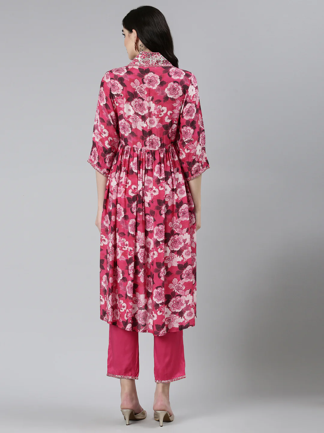 Neerus Pink Pleated Straight Floral Kurta Sets And Trousers - Image 3