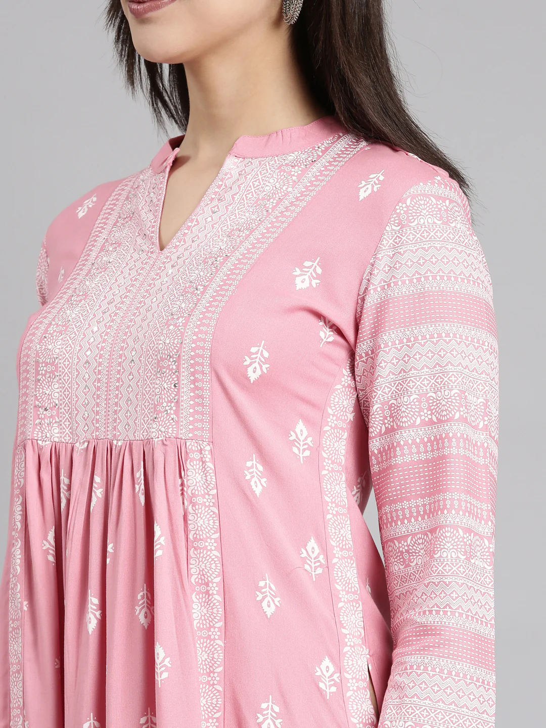Neerus Pink Pleated Straight Woven Design Kurta - Image 5