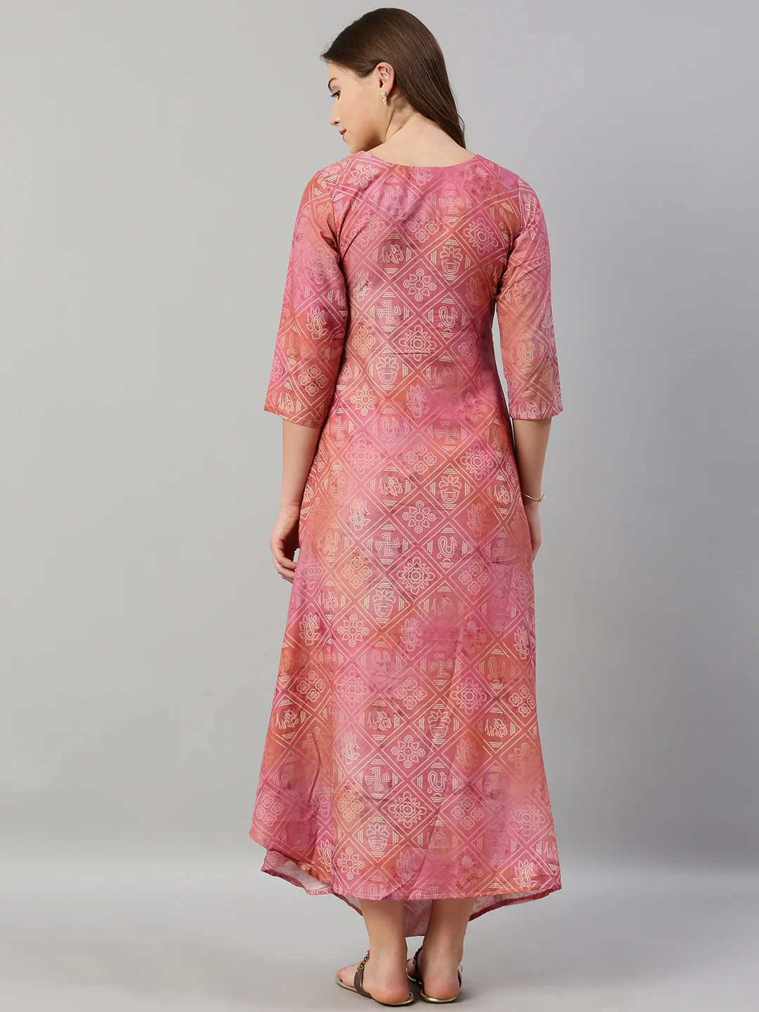 Neerus Pink Printed A Line Kurta - Image 4