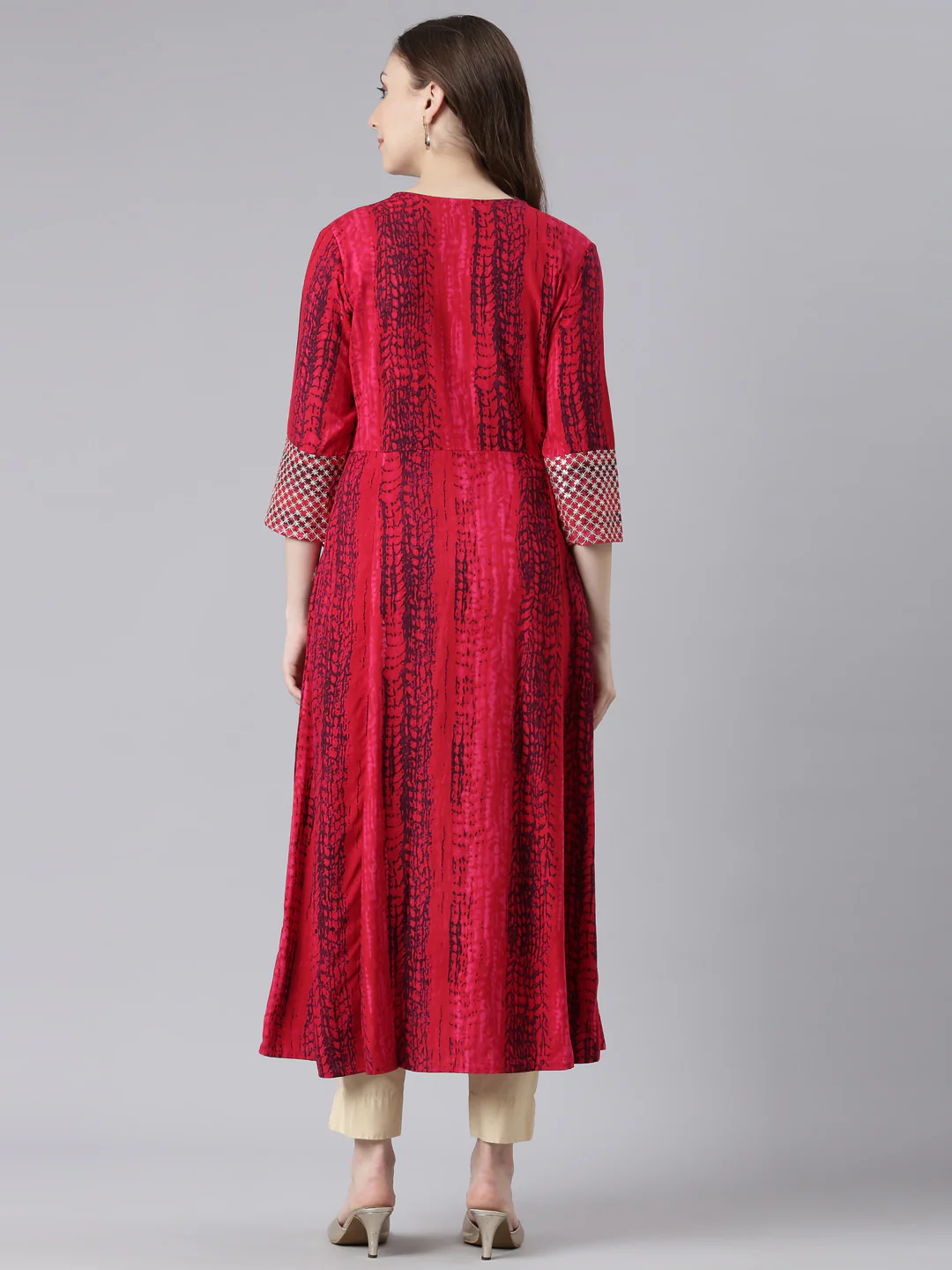 Neerus Pink Rayon Curved Casual Ethnic Motifs Anarkali Kurta. - Image 4