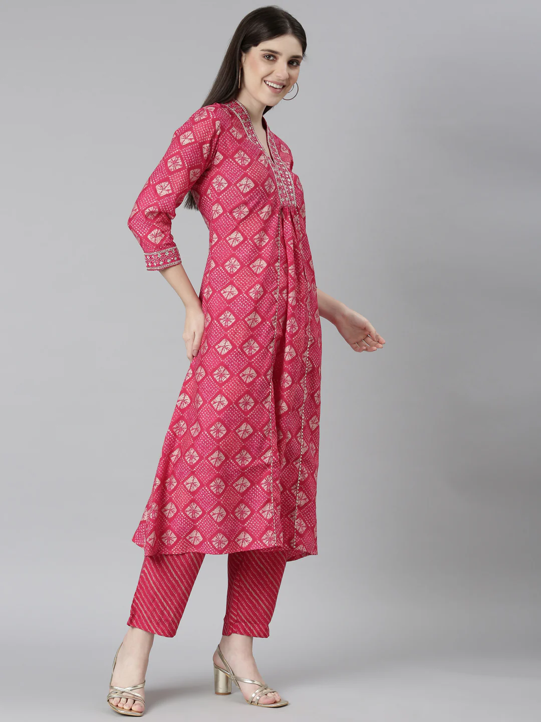 Neerus Pink Regular Straight Bandhani Kurta And Trousers With Dupatta - Image 2