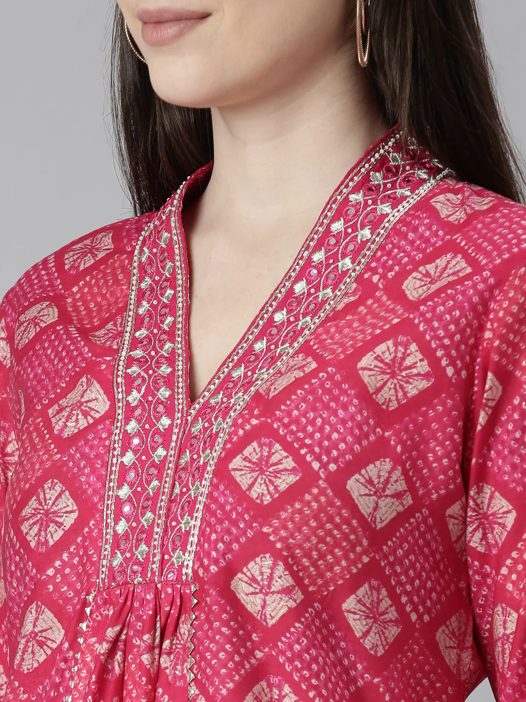 Neerus Pink Regular Straight Bandhani Kurta And Trousers With Dupatta - Image 4