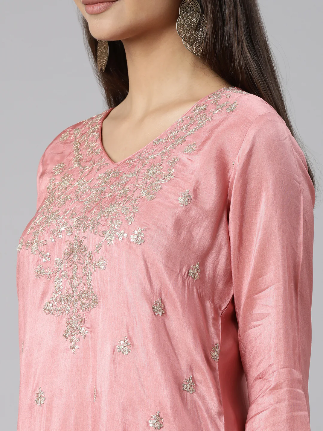 Neerus Pink Regular Straight Floral Kurta And Trousers With Dupatta - Image 4