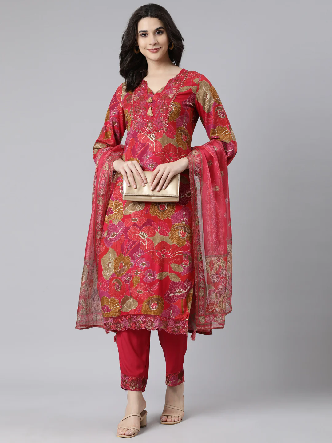 Neerus Pink Regular Straight Floral Kurta And  Trousers With Dupatta - Image 5