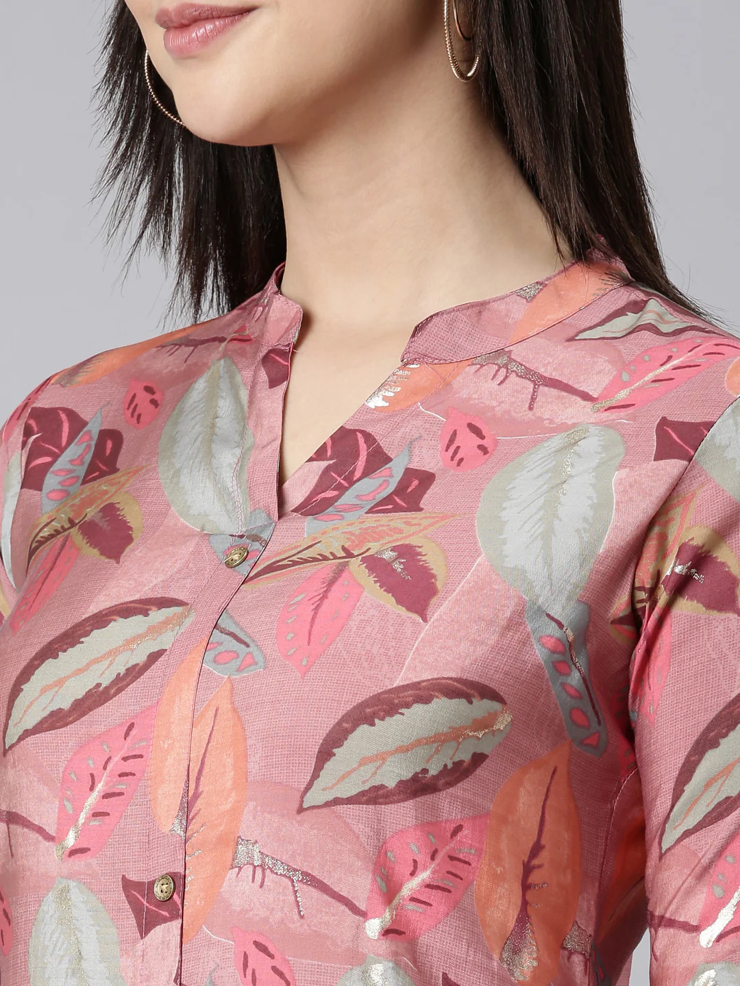 Neerus Pink Regular Straight Floral Kurta - Image 4
