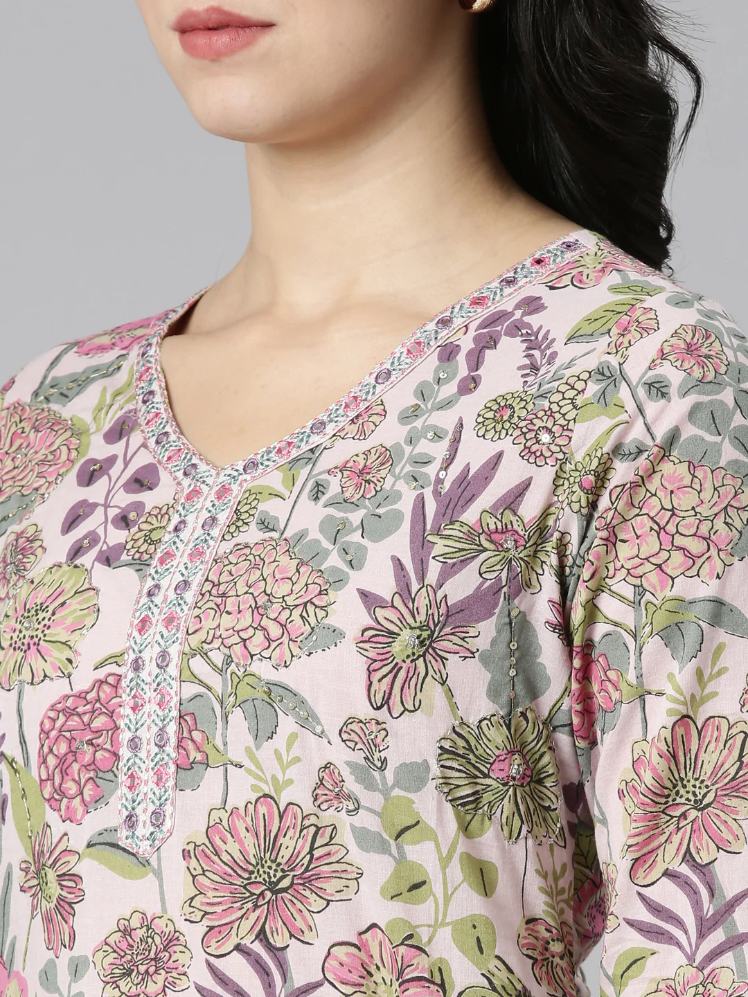 Neerus Pink Regular Straight Printed Kurta And Salwar With Dupatta - Image 4