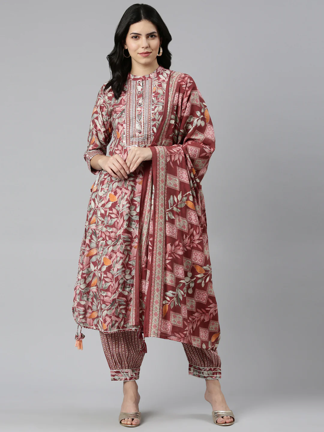Neerus Pink Regular Straight Printed Kurta And Salwar With Dupatta - Image 5